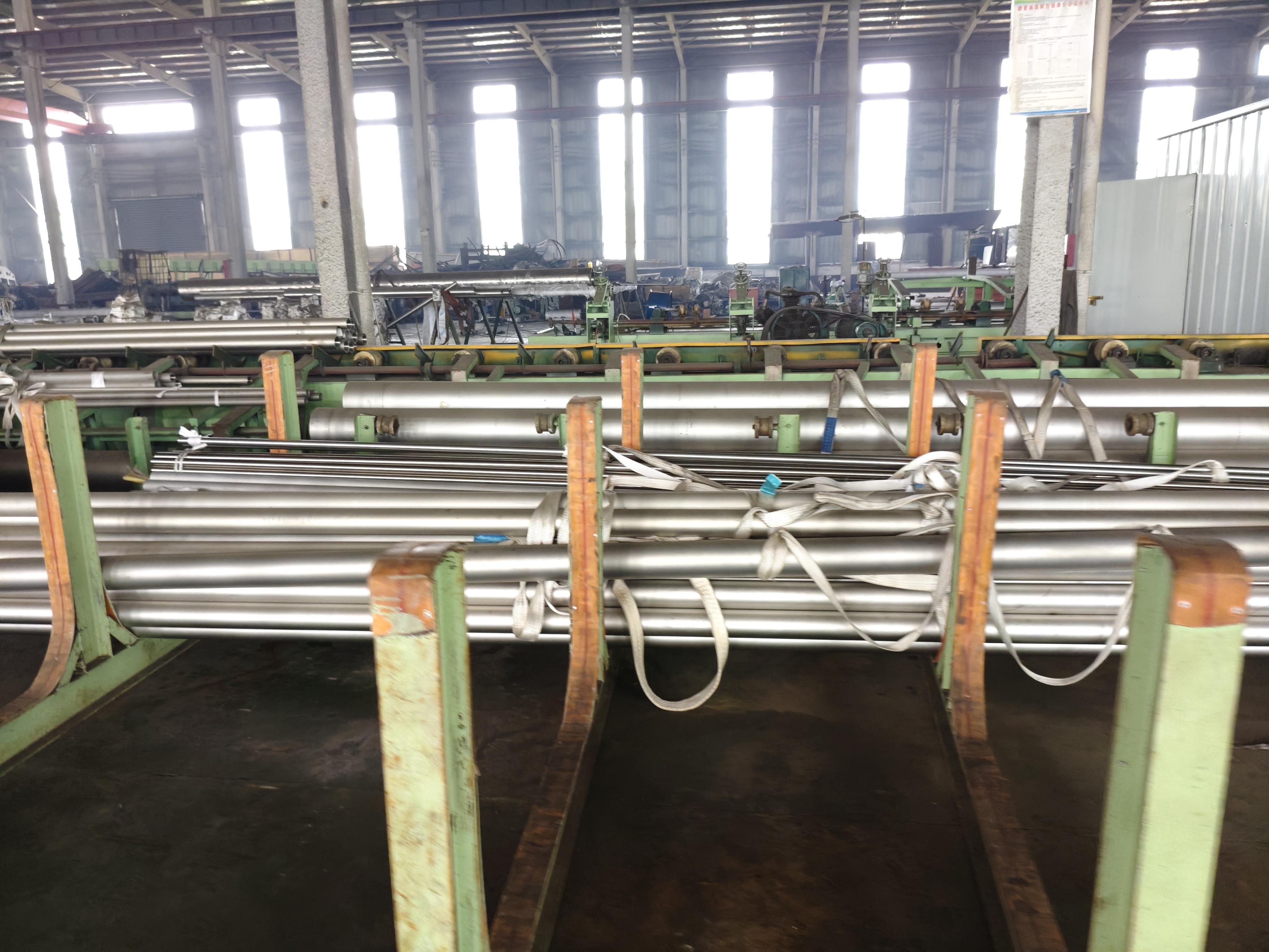 GH1140 Nickel Alloy Seamless Tube for High-Temperature Boiler Systems